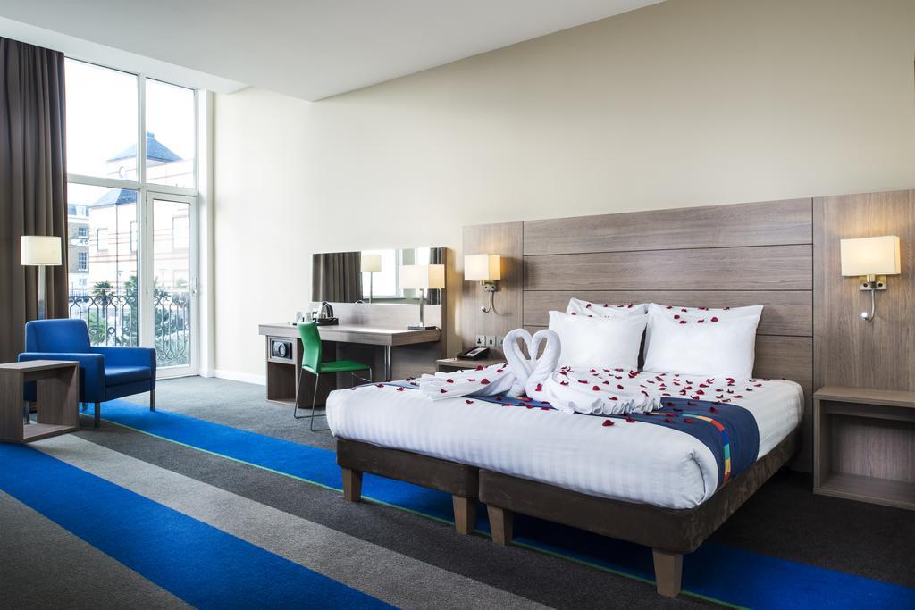 Hotel Park By Radisson Palace